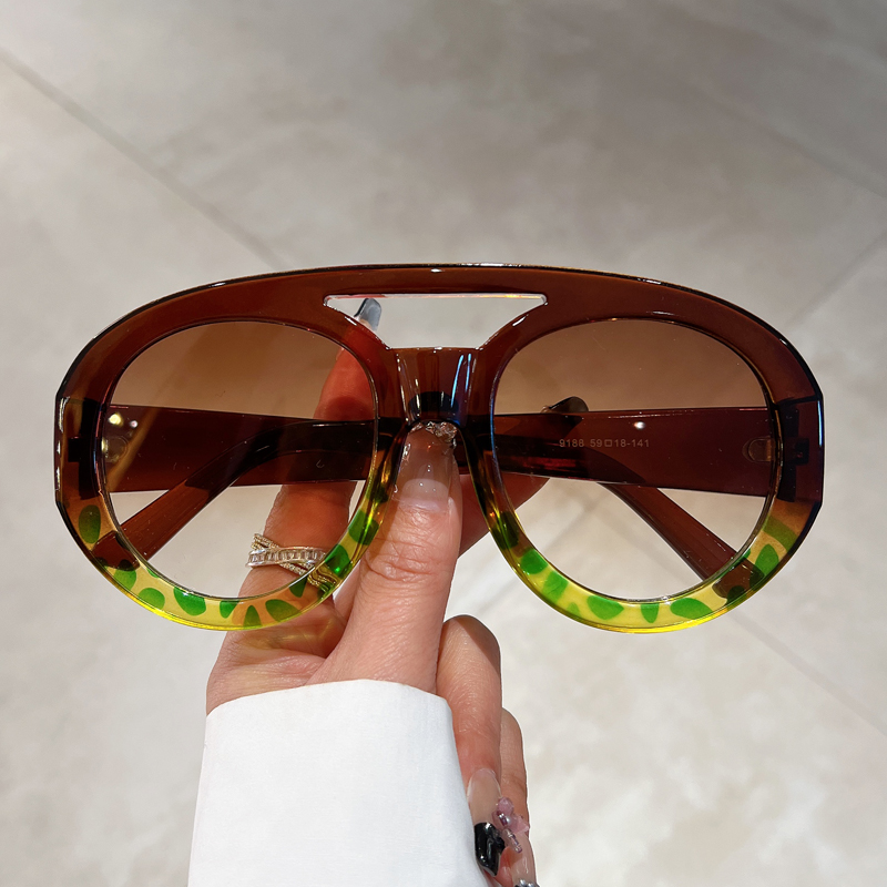 Lunettes de soleil rondes surd - Street Fashion Glasses avis et prix