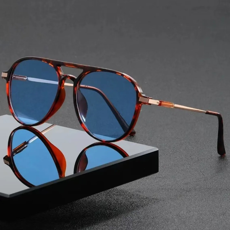 Lunettes de soleil vintage de  - Street Fashion Glasses avis et prix