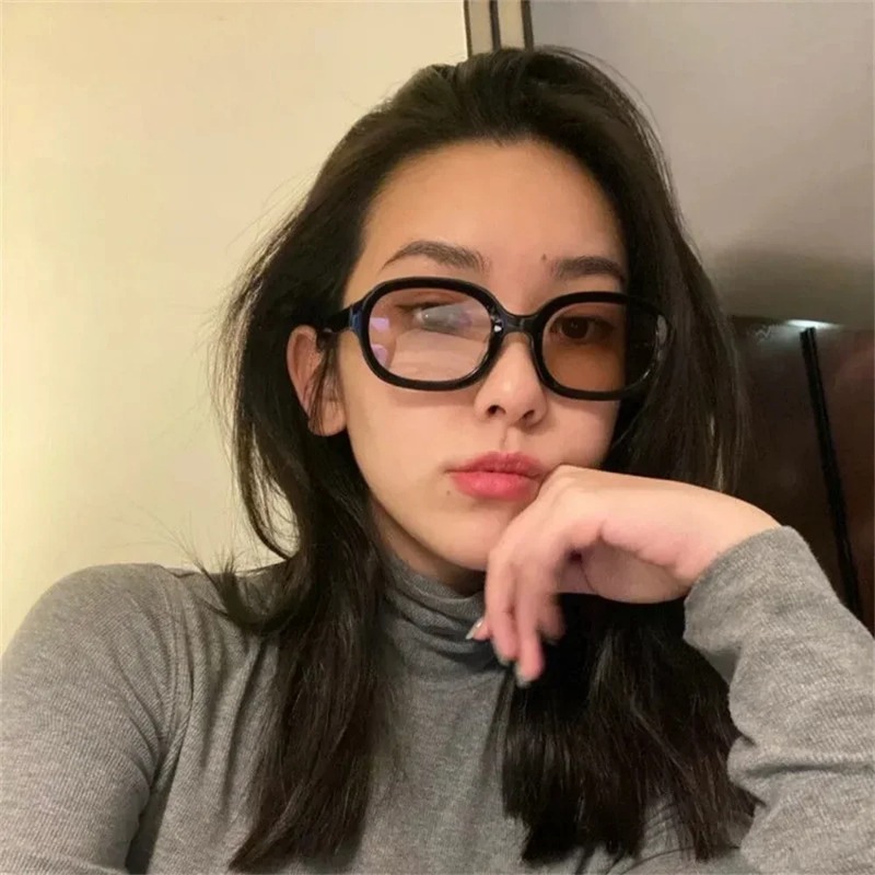 Lunettes de soleil carrées de  - Street Fashion Glasses avis et prix